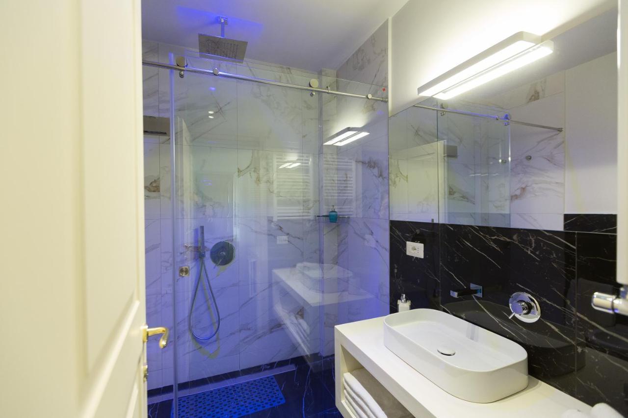Tritone 125 Suite Roma Exterior foto